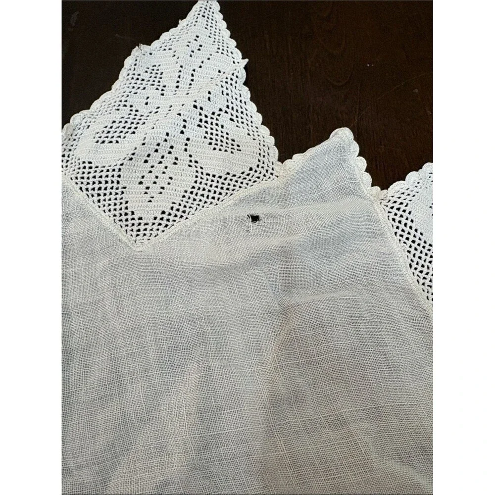 Vintage White Lace Star Crochet Table Topper 40”